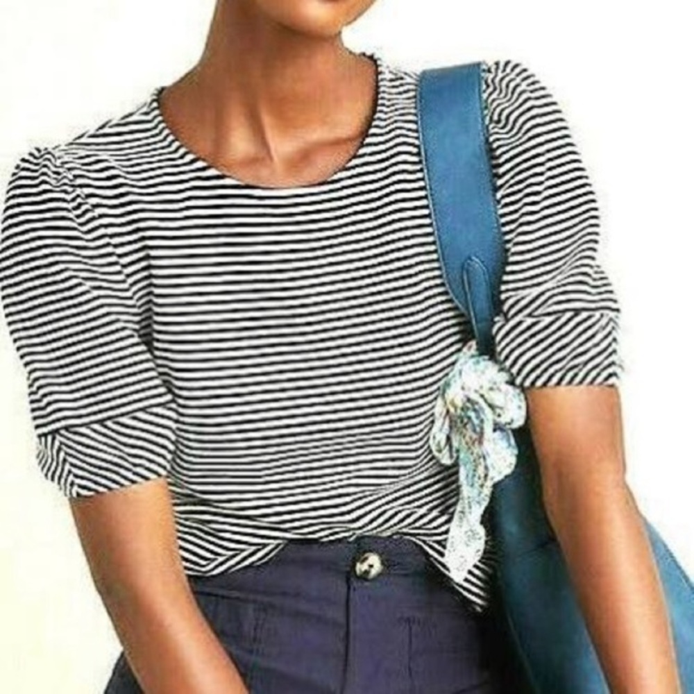 Dolan small black and white textured stripe puff sleeve top